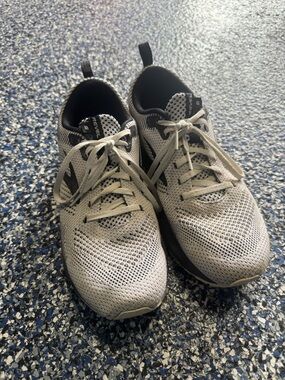 Women’s Brooks Running Shoes